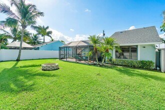 6085 Robinson St in Jupiter, FL - Building Photo - Building Photo