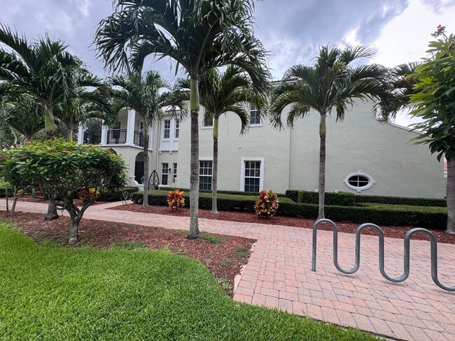 8209 NW 8th Way in Boca Raton, FL - Building Photo - Building Photo