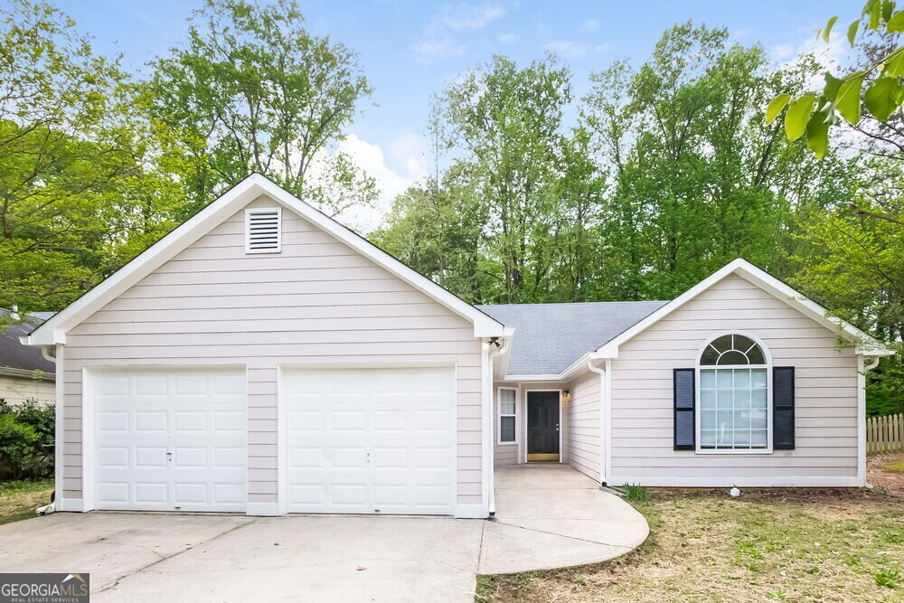 4801 Lake Park Terrace in Acworth, GA - Building Photo