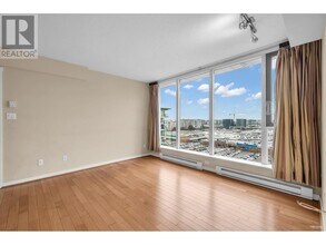 5068-5068 Kwantlen St in Richmond, BC - Building Photo - Building Photo