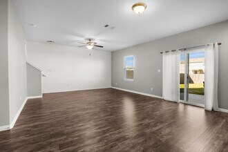 14016 Sherri Berry Wy in Manor, TX - Building Photo - Building Photo