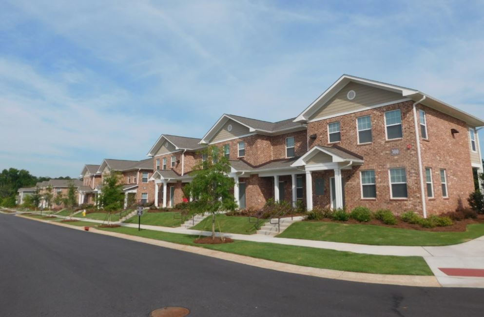 Oliver Place in Perry, GA - Foto de edificio