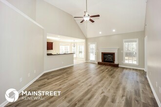 54 Pacific Ave in Sharpsburg, GA - Building Photo - Building Photo