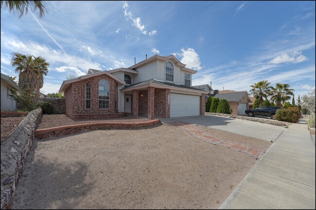 7456 Luz De Lumbre Ave in El Paso, TX - Building Photo - Building Photo