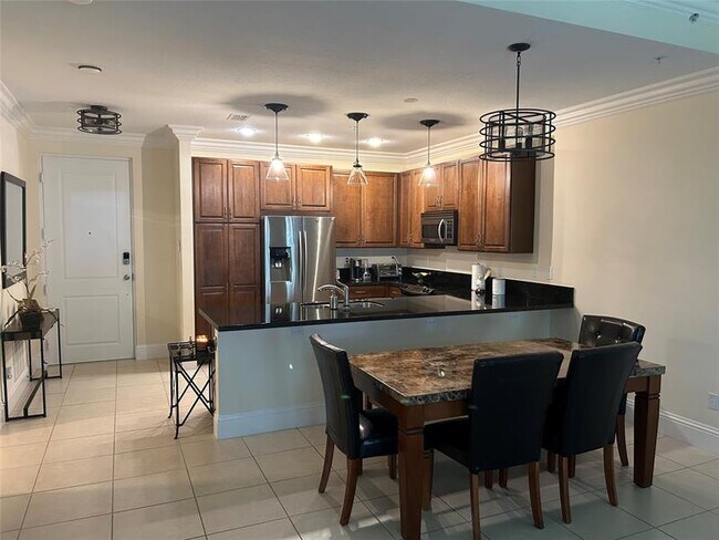 property at 226 N Latitude Cir