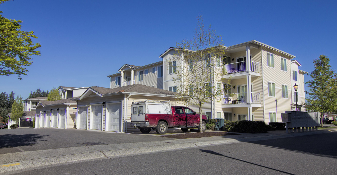 Aviara Condominiums in Bothell, WA - Building Photo