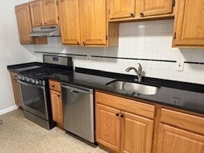 28 Hillis Rd in Boston, MA - Building Photo - Building Photo