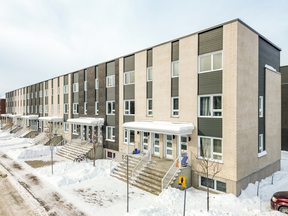 2325 Camille-Lefebvre Rue in Québec, QC - Building Photo