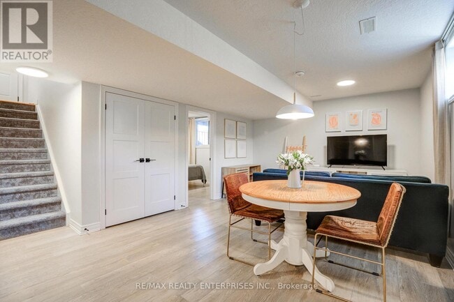 property at 29 Maidens Cres