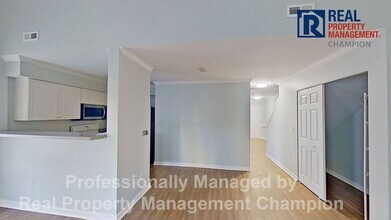 4620 Crawdad Ct in Wilmington, NC - Building Photo - Building Photo