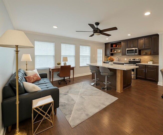 6325 Riverview Way in Houston, TX - Building Photo - Building Photo