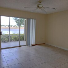 13112 Glenmoor Dr in West Palm Beach, FL - Building Photo - Building Photo