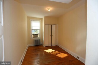 730 St Johns Rd-Unit -2 in Baltimore, MD - Building Photo - Building Photo