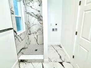 190 Hillside St, Unit 190 Hillside Street in Boston, MA - Building Photo - Building Photo