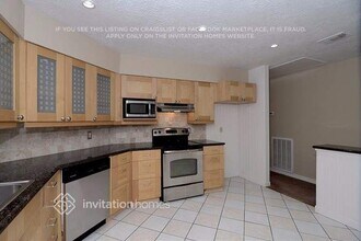 17111 Coachmaker Dr in Friendswood, TX - Building Photo - Building Photo