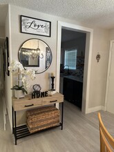 705 Lori Dr in Palm Springs, FL - Building Photo - Building Photo