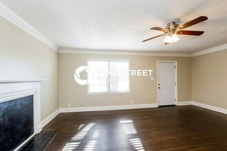 1130 Mona Dr in Charlotte, NC - Building Photo - Building Photo