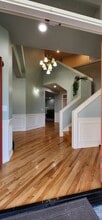 22943 SE 27th Ct in Sammamish, WA - Building Photo - Building Photo