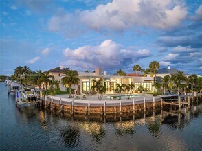 3701 NE 26th Ave in Lighthouse Point, FL - Building Photo - Building Photo
