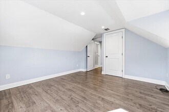 7 Main Terrace in Bloomfield, NJ - Building Photo - Building Photo