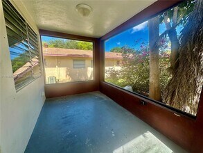 2325 Fillmore St in Hollywood, FL - Building Photo - Building Photo