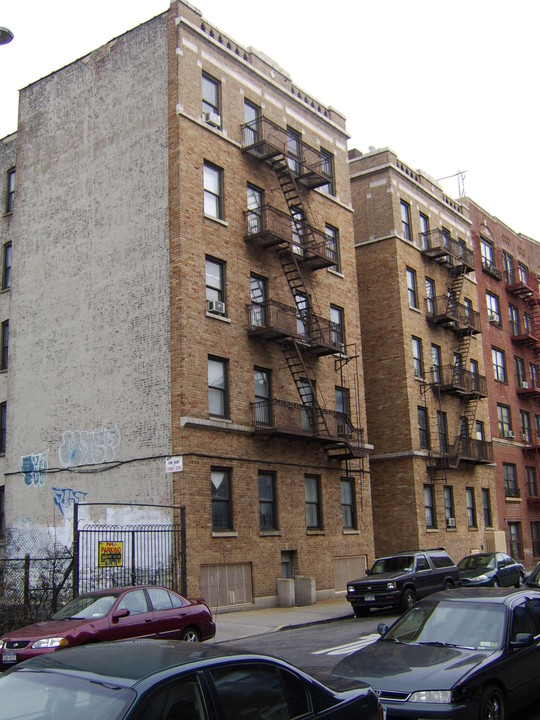 219 E 178th St in Bronx, NY - Building Photo