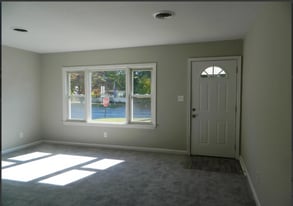 719 E Division St in Dover, DE - Building Photo