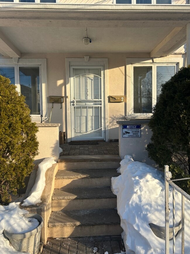 14435 224th St, Unit 1 in Springfield Gardens, NY - Building Photo - Building Photo