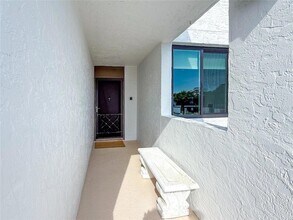 724 Bayport Wy, Unit 724 in Longboat Key, FL - Building Photo - Building Photo