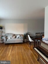 14204 London Ln in Rockville, MD - Building Photo - Building Photo