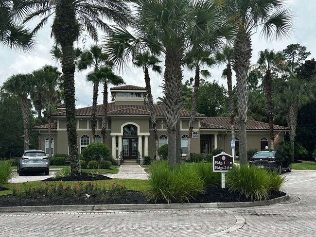 435 S Villa San Marco Dr, Unit 306