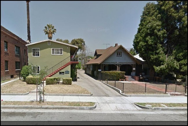 253 Villa St in Pasadena, CA - Foto de edificio - Building Photo