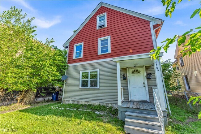 9702 Laird Ave in Cleveland, OH - Building Photo - Building Photo