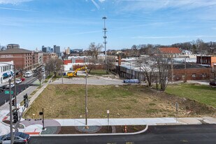 Levy at Martini Corner in Kansas City, MO - Building Photo