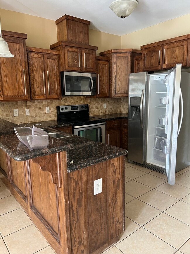 3005 S L St in McAllen, TX - Building Photo - Building Photo