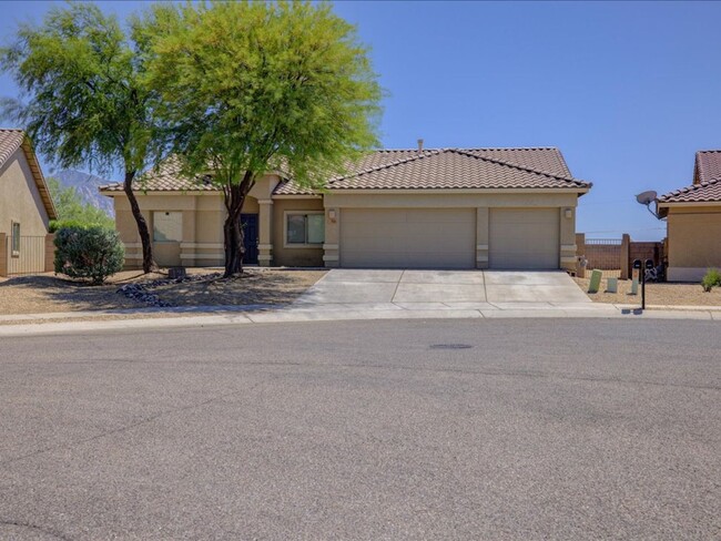 property at 3568 E Northern Dancer Rd
