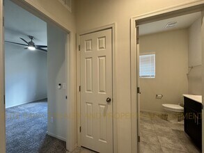 6612 E Via De Los Compas in Tucson, AZ - Building Photo - Building Photo