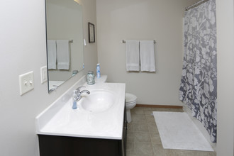 Dakota Pointe in Sioux Falls, SD - Building Photo - Interior Photo