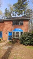 1869 Patterson Ct in Lawrenceville, GA - Building Photo