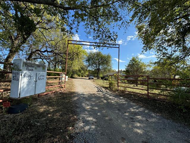 8635 S State Hwy 78 in Leonard, TX - Building Photo - Building Photo