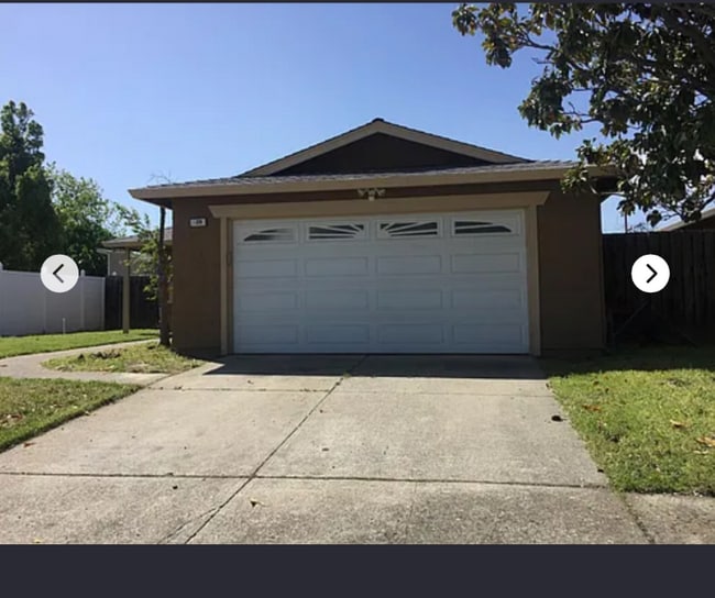 129 Panoramic Ave in Pittsburg, CA - Building Photo - Building Photo
