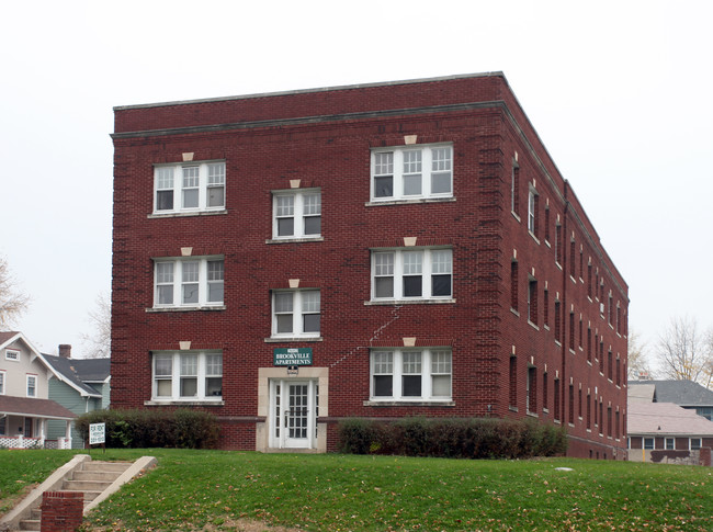 Brookville Apartments in Indianapolis, IN - Foto de edificio - Building Photo