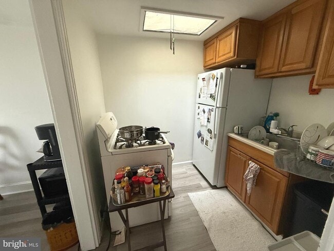 3587 Indian Queen Ln in Philadelphia, PA - Building Photo - Building Photo