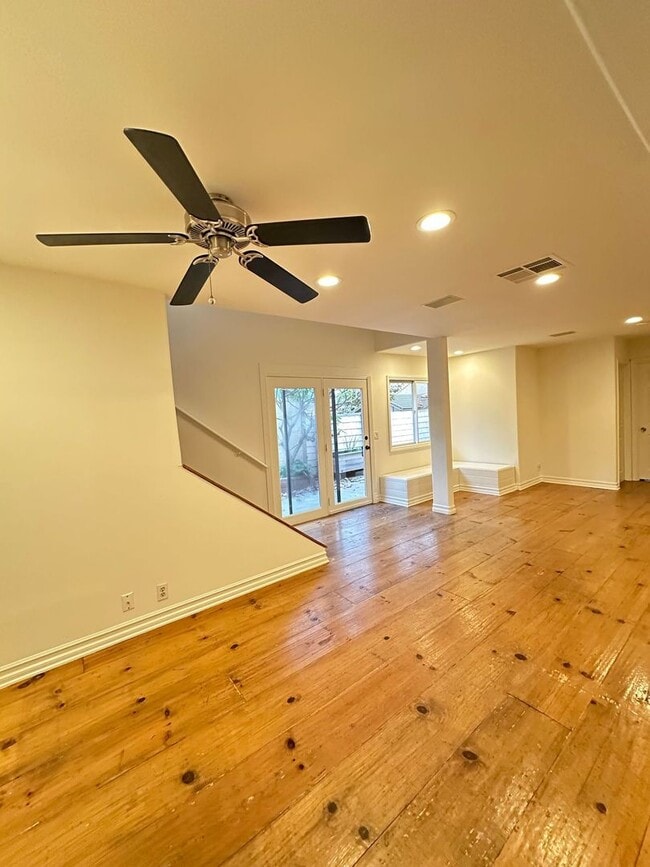 14 Tangerine in Irvine, CA - Building Photo - Building Photo