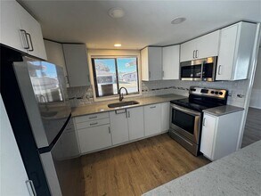 1003 Oren Ave in Lady Lake, FL - Building Photo - Building Photo