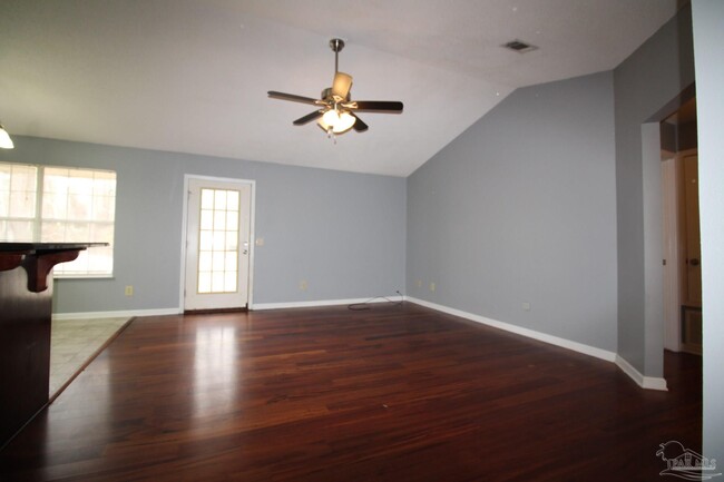 8066 Conrad St in Pensacola, FL - Building Photo - Building Photo