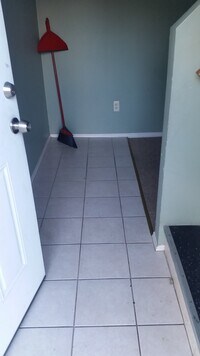 332 School St, Unit B photo'