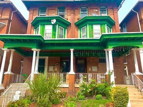 5119 Hazel Ave in Philadelphia, PA - Building Photo - Building Photo