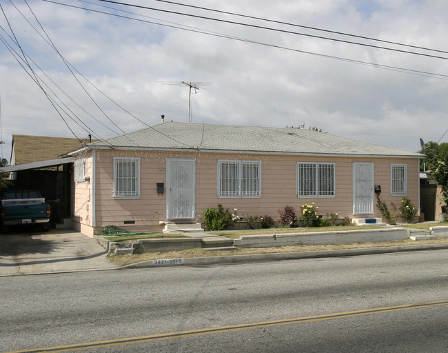 3621-3653 W 120th St in Hawthorne, CA - Foto de edificio - Building Photo