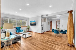 10004 E Bay Harbor Dr, Unit SI ID1527180P in Bay Harbor Islands, FL - Building Photo